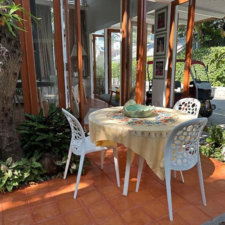 Warm White Hua Hin House Hotel Eksteriør billede